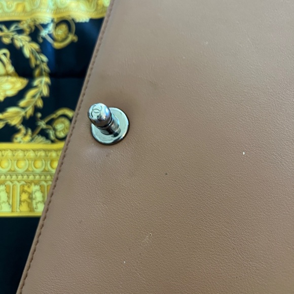 Chanel - Picture 10 of 11